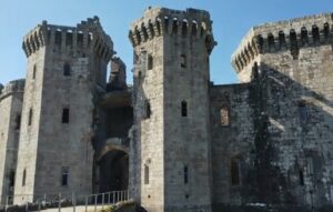 Read more about the article Raglan Castle Ghost Stories: Echoes of Nobility and War